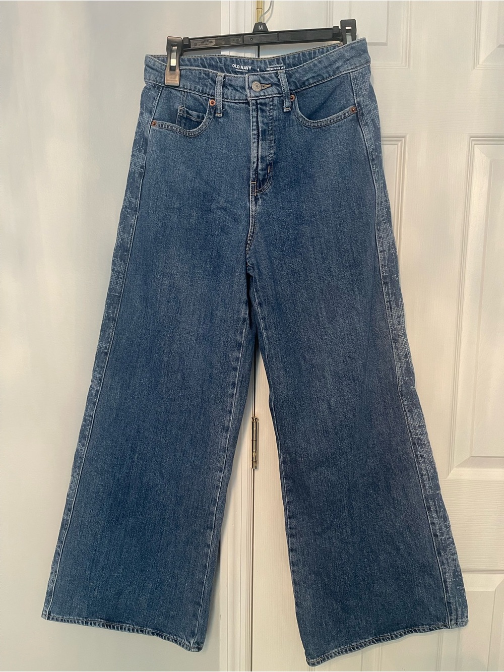 Old Navy Super Wide-Leg Extra High-Rise Jeans in Medium Blue Denim Size 4